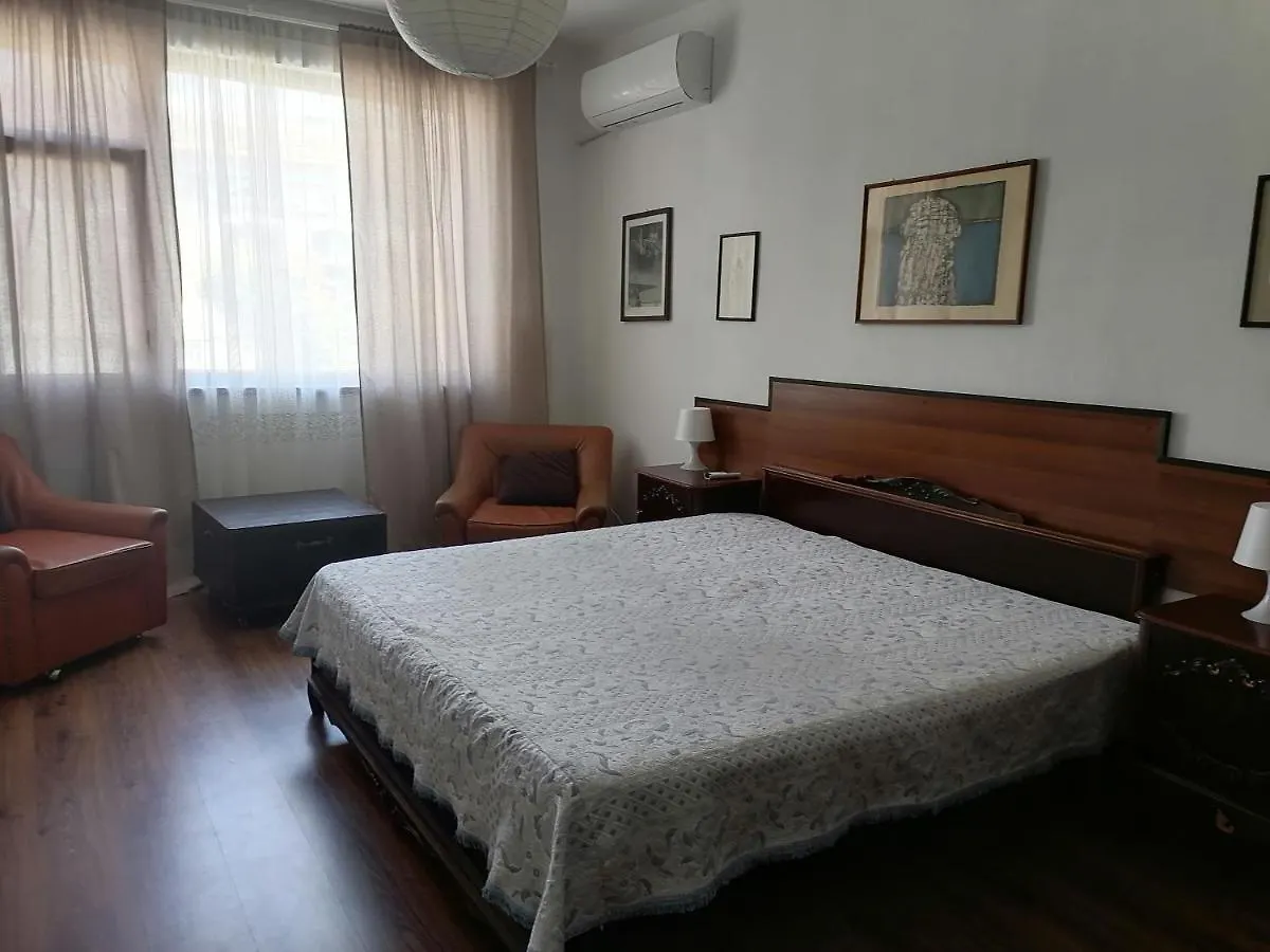 Оазис 1 Във Варна Βάρνα